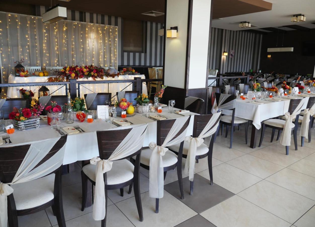 Park Hotel Stratesh Λόβετς Εξωτερικό φωτογραφία